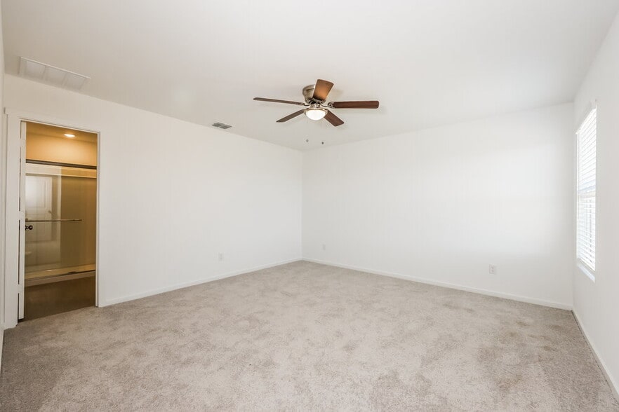 Building Photo - 1228 Canyon Wren Dr