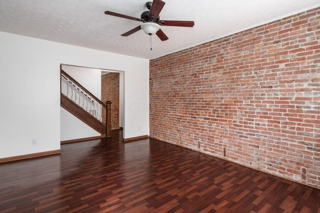 Building Photo - 846 Oak St