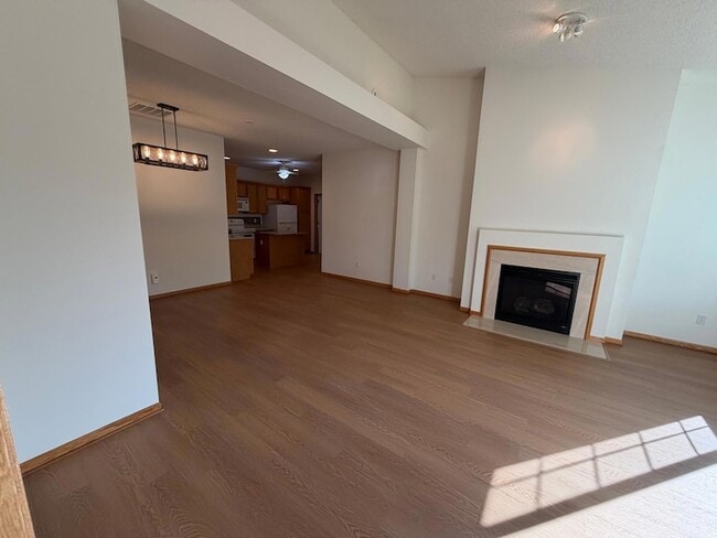 Building Photo - 12016 Vermillion St NE