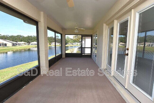 Building Photo - 2235 Silver Re Dr