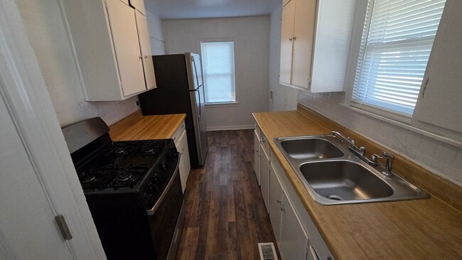 Building Photo - 3104 NW 46th St