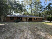 Building Photo - Home For Rent