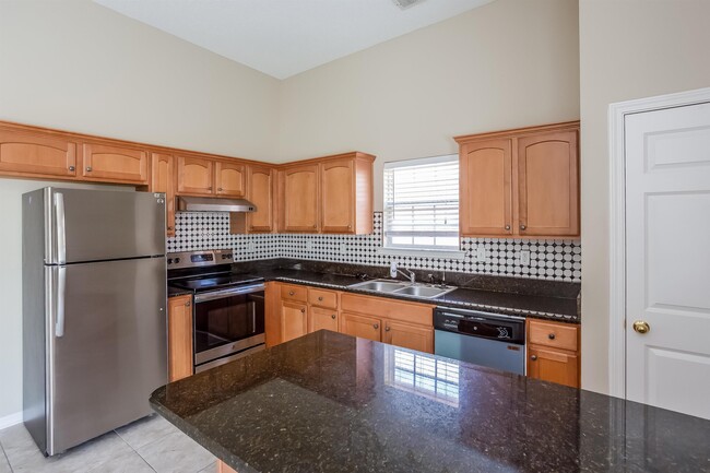Building Photo - 7077 Millers Glen Way