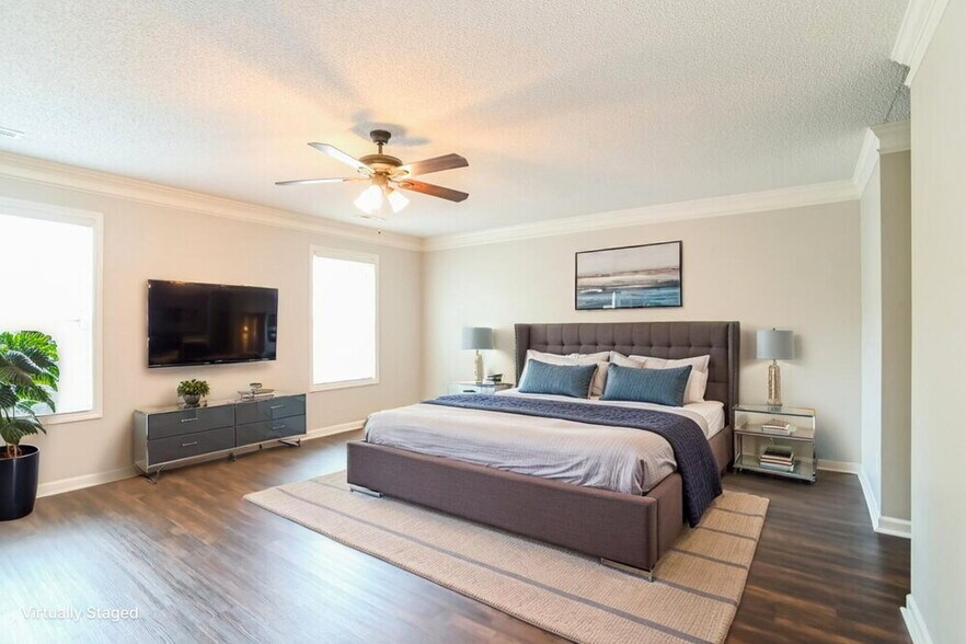 Building Photo - 2739 Highland Park Dr