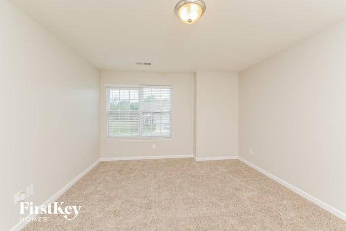 Building Photo - 1605 Haddington Point Dr