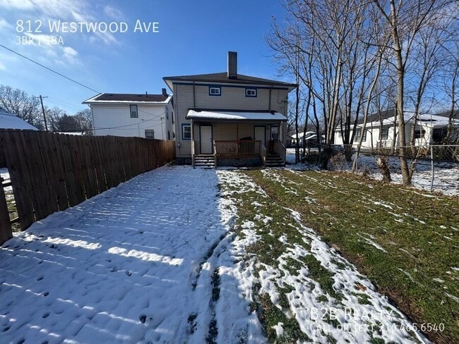 Building Photo - 812 Westwood Ave