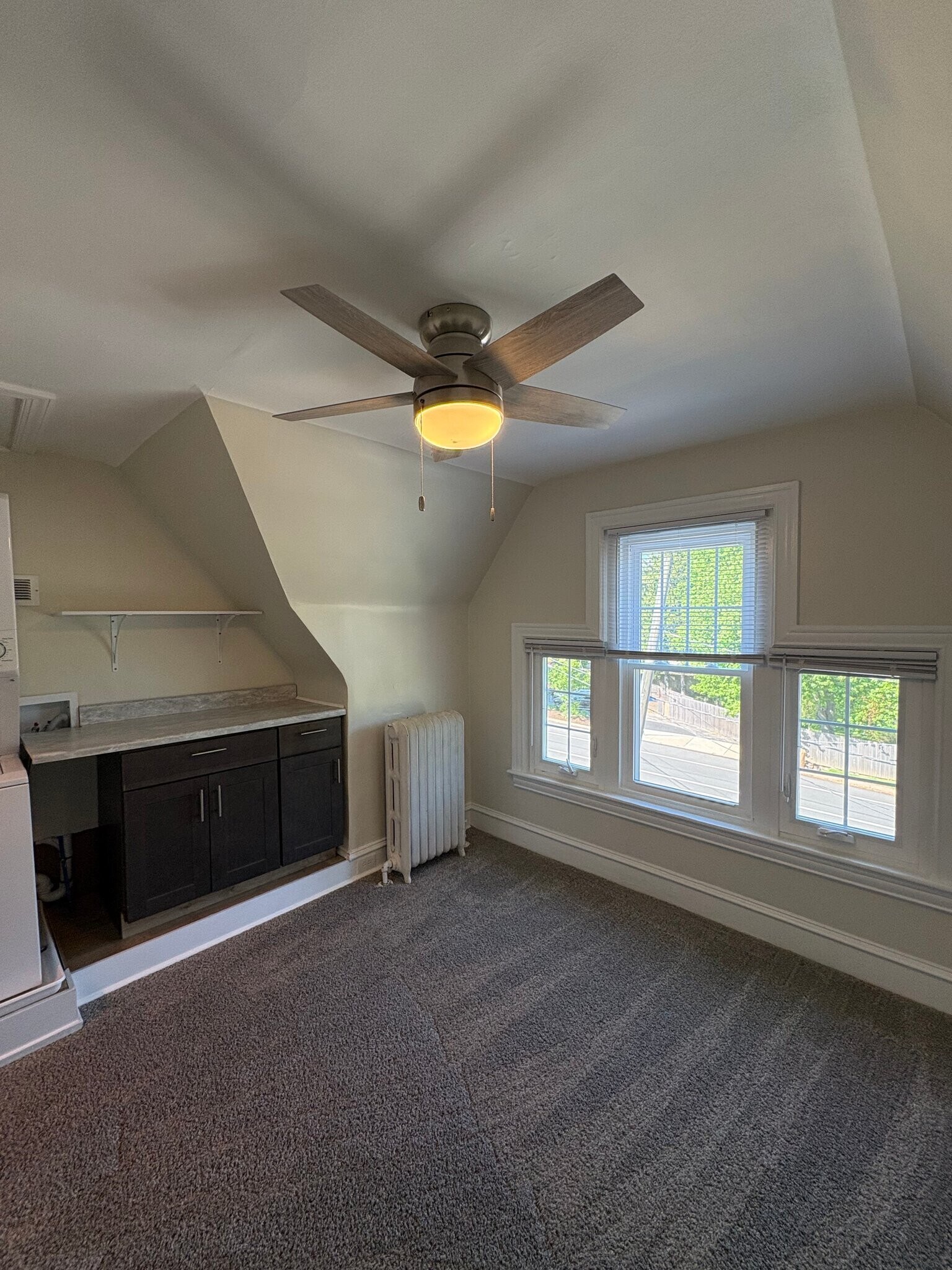 Building Photo - 400 Bethlehem Pike