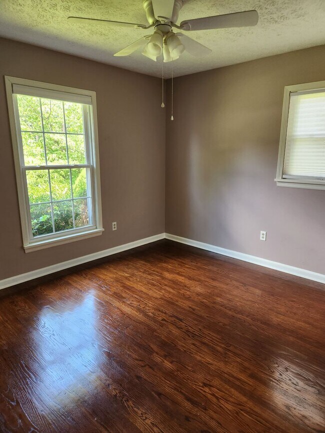 Building Photo - Welcome Home
