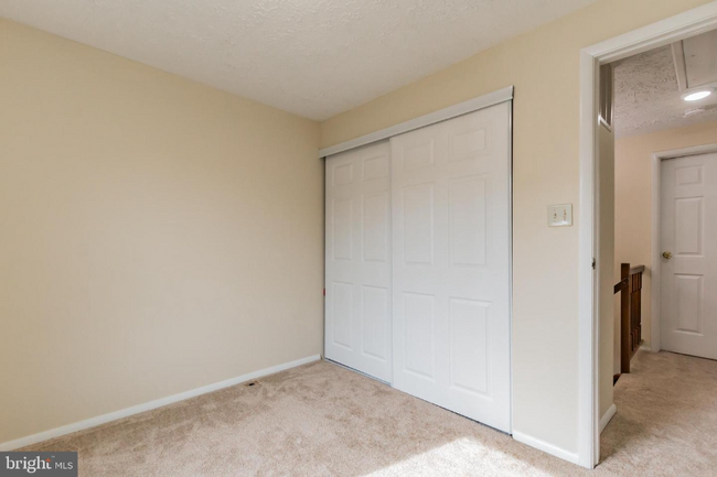 Building Photo - 9239 Redbridge Ct