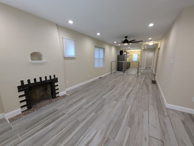 Primary Photo - Greenway Glow-Up: Fully Renovated & Full o...