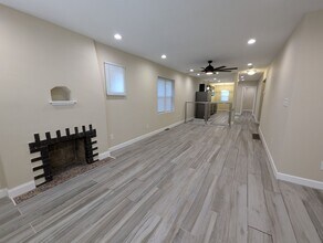Building Photo - Greenway Glow-Up: Fully Renovated & Full o...