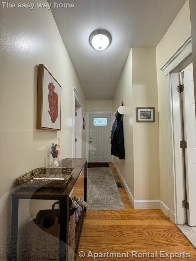 Building Photo - 29-31 Belknap St Unit #1