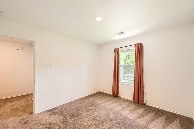 Building Photo - 1352 Winding Willow Dr