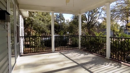 Building Photo - Rosewood