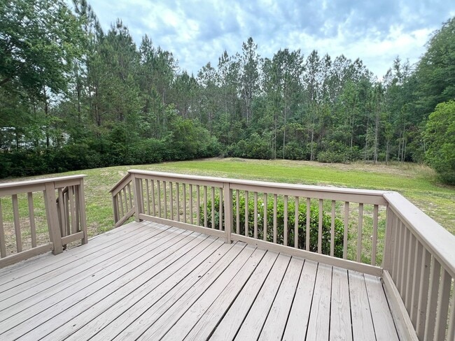 Building Photo - AVAILABLE NOW | PETS ALLOWED OUTDOORS ONLY...