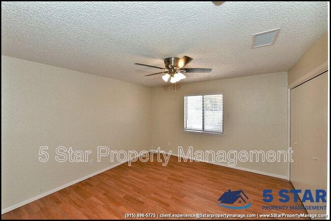 Building Photo - 11620 Laura Marie Dr