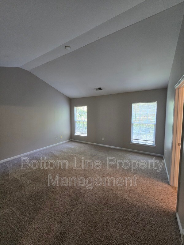 Building Photo - 8630 Carolina Lily Ln
