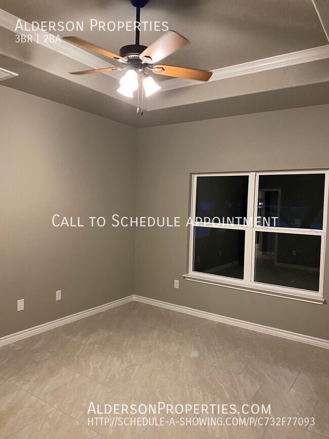 Building Photo - Beautiful Hill Country home