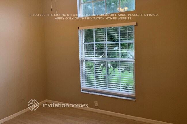 Building Photo - 29224 Birds Eye Dr