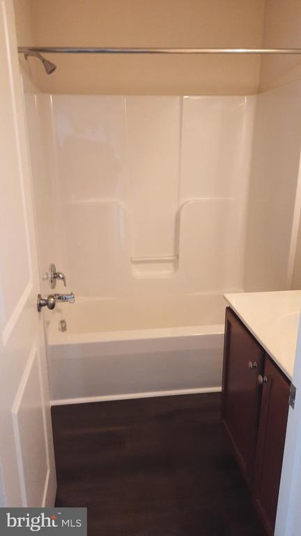 Building Photo - 803 Schooner Ln