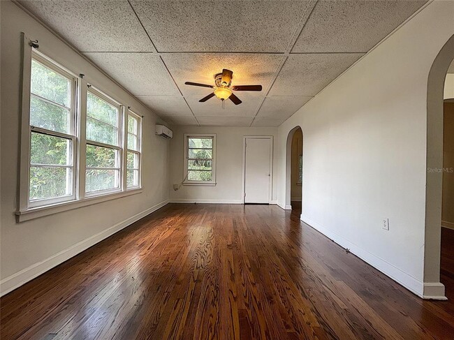 Building Photo - 2938 Avenue G NW