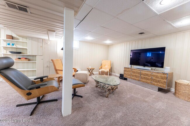 Building Photo - 3725 Warner Ave