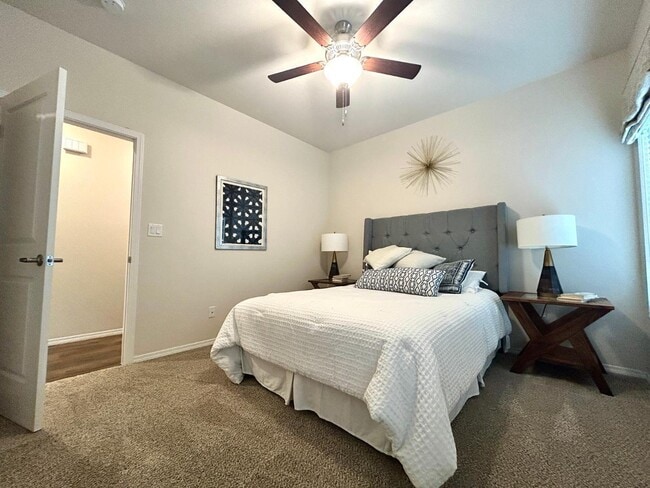 Building Photo - 1218 Tierra Verde Loop