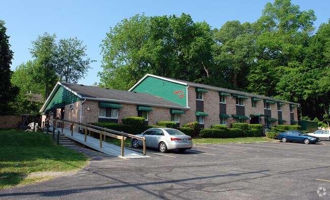 Primary Photo - Emma Apartments