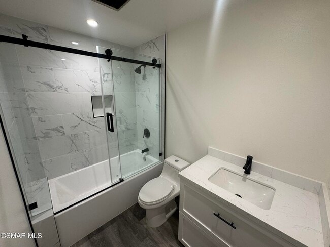 Building Photo - 17018 Midwood Dr