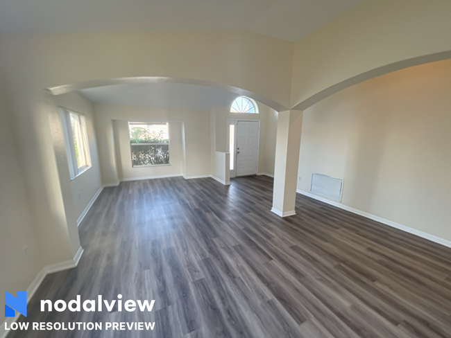 Building Photo - 12820 Longcrest Dr