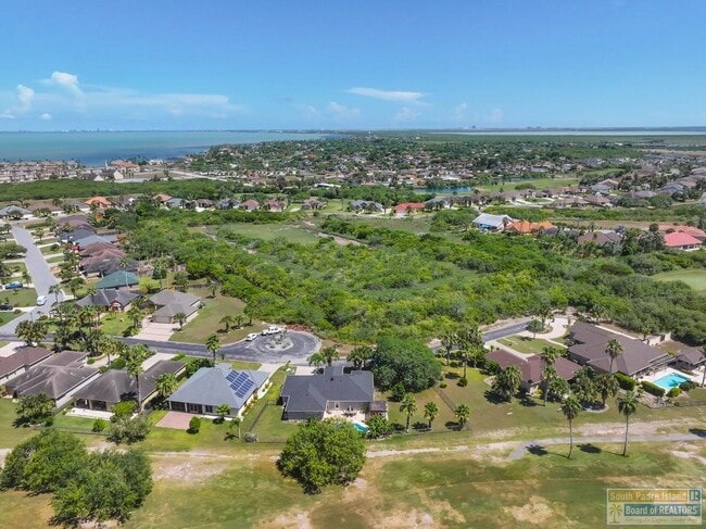 Building Photo - 28 Cypress Point Dr