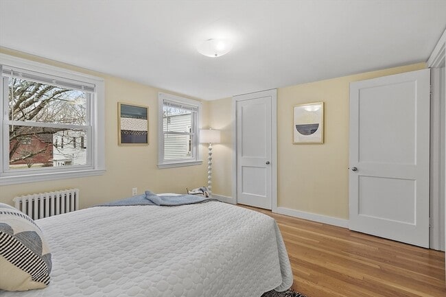 Building Photo - 50 Spruce St