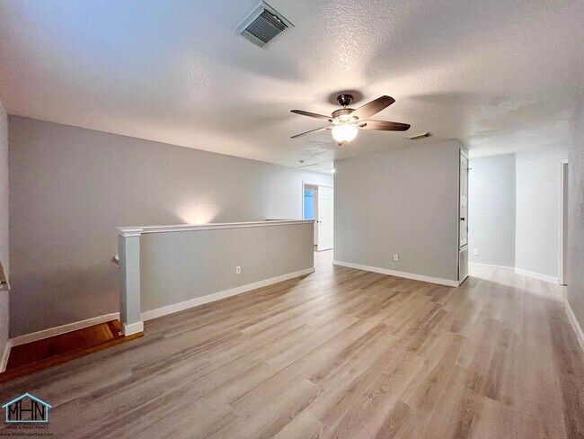 Building Photo - 11205 Forest Pass Ct