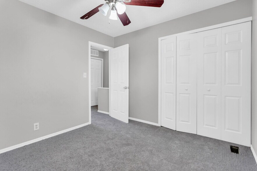 Building Photo - 46 Country Pl Ct