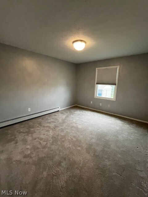 Building Photo - 62 Carter Cir