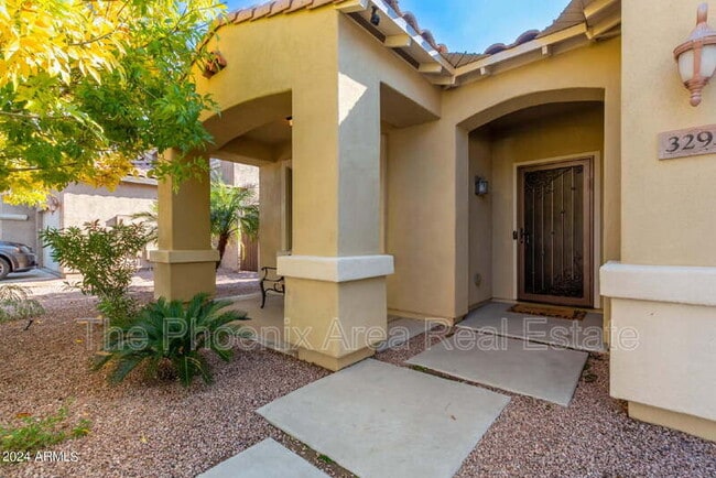 Building Photo - 3293 E Fandango Dr