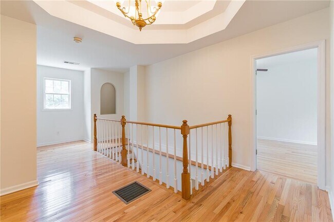 Building Photo - 2820 Hosea L Williams Dr NE