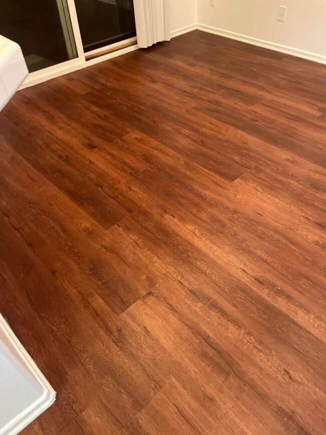 Building Photo - Ready Now! Beautiful Gated Riverside 4bed 2.5bath Home!!