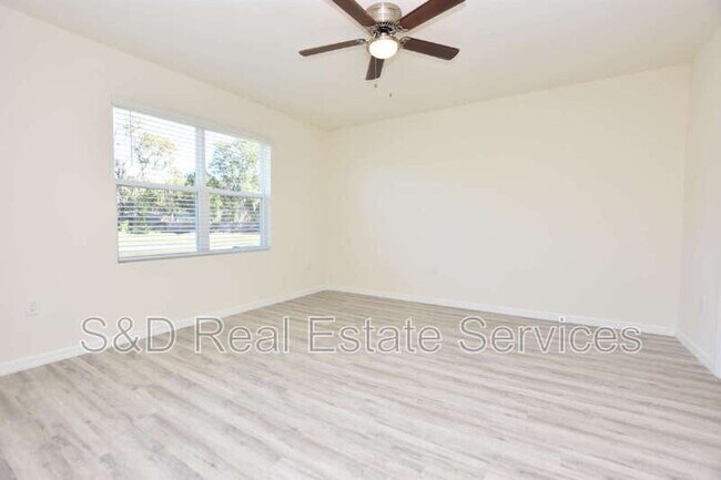 Building Photo - 8383 Madrid St