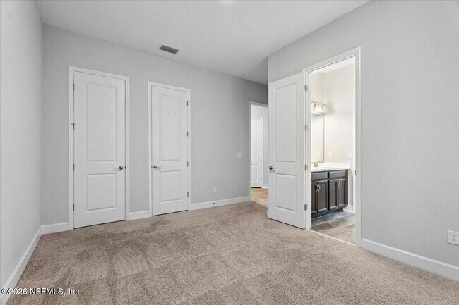 Building Photo - 52 Clarendon Rd