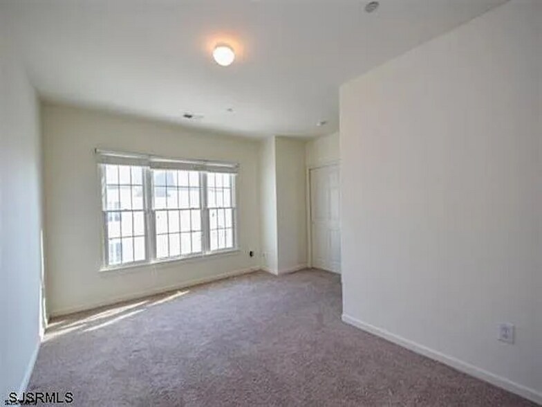 Building Photo - 36 Chelsea Ct