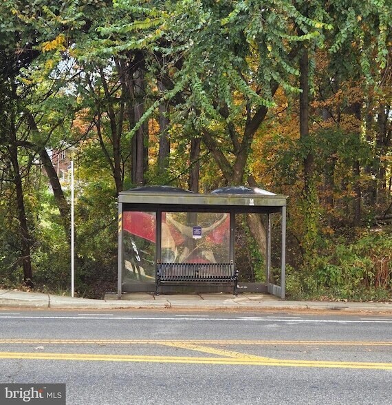 Building Photo - 2500 N Van Dorn St