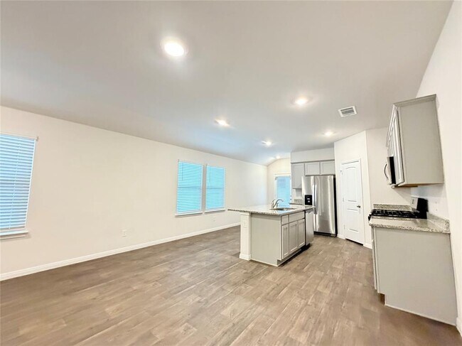 Building Photo - 148 Arroyo Sweetwood Cir