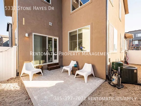 Building Photo - 5332 Stone Hayes Dr