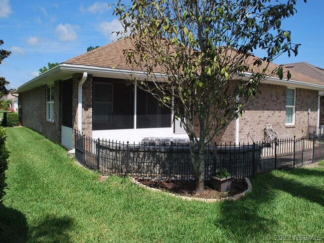 Building Photo - 621 Coral Trace Blvd