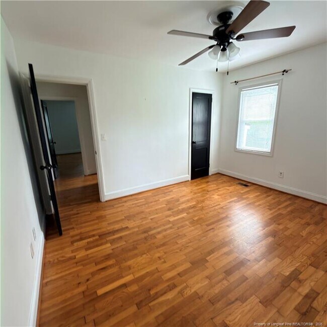 Building Photo - 813 McPherson Ave