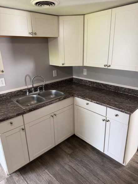 Building Photo - 319 W Water St