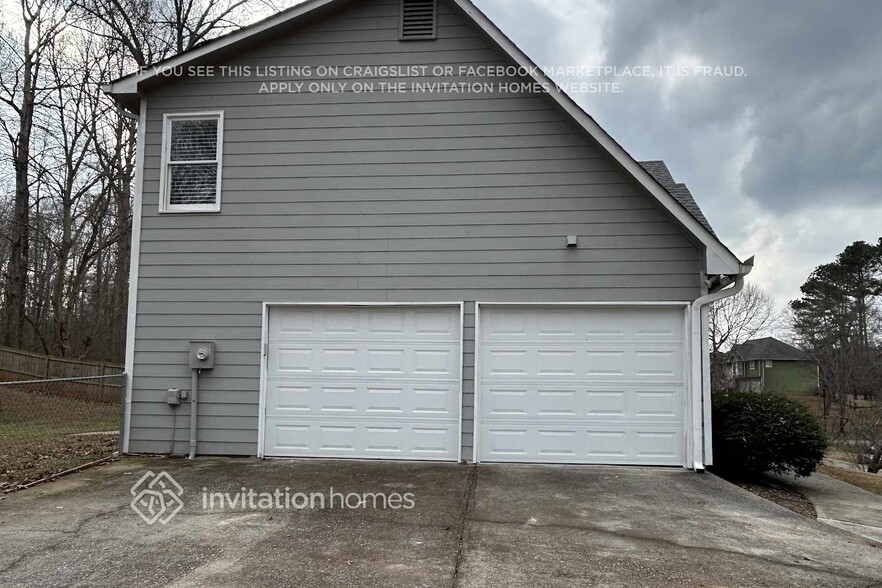 Building Photo - 156 Legacy Park Ln