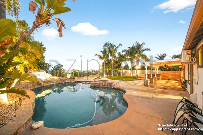 Building Photo - 1485 Clearview Cir