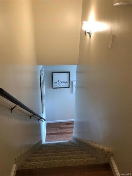 Building Photo - 44 Schneider Ave